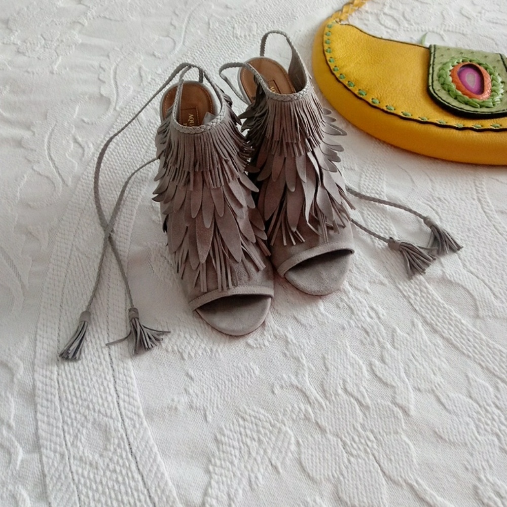 Aquazurra 'So Pocahontas 105'  gray suede heels - Picture 4 of 8